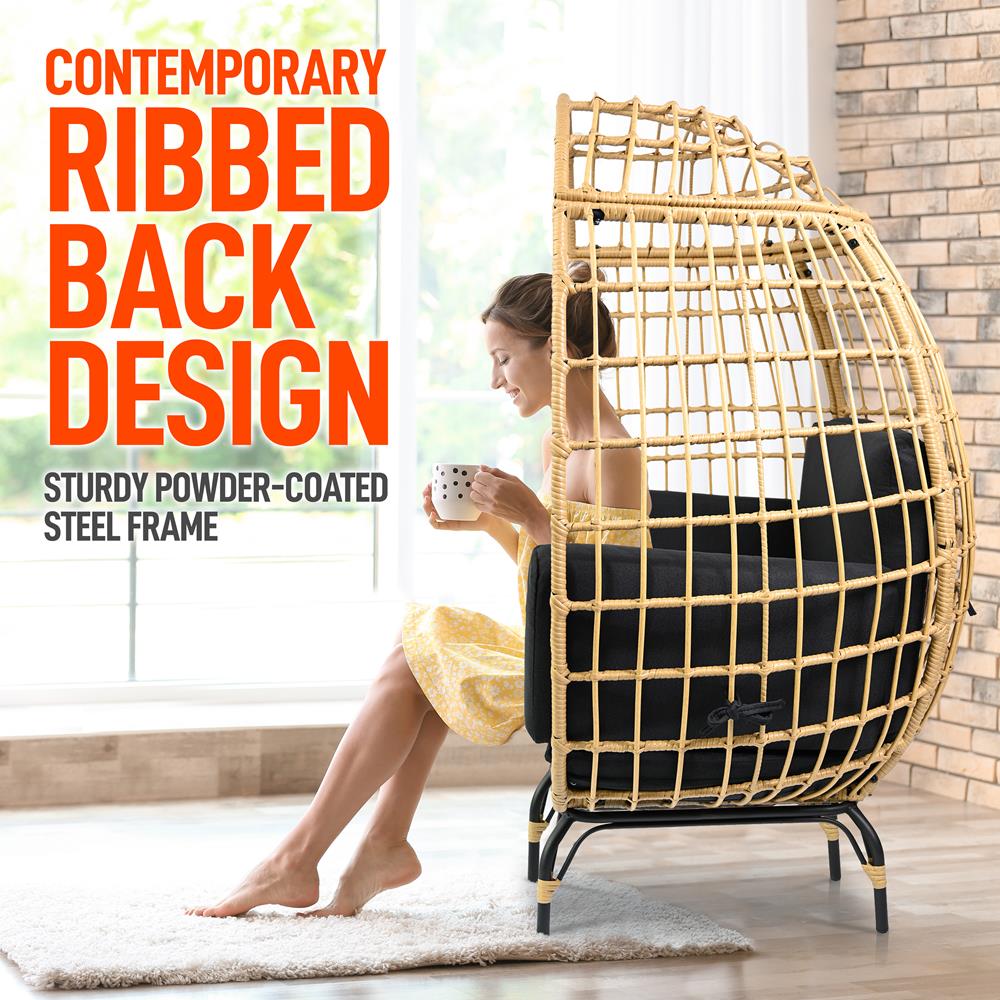 Wicker Egg Chair for Relaxing, Sturdy Steel Frame, Woven Texture